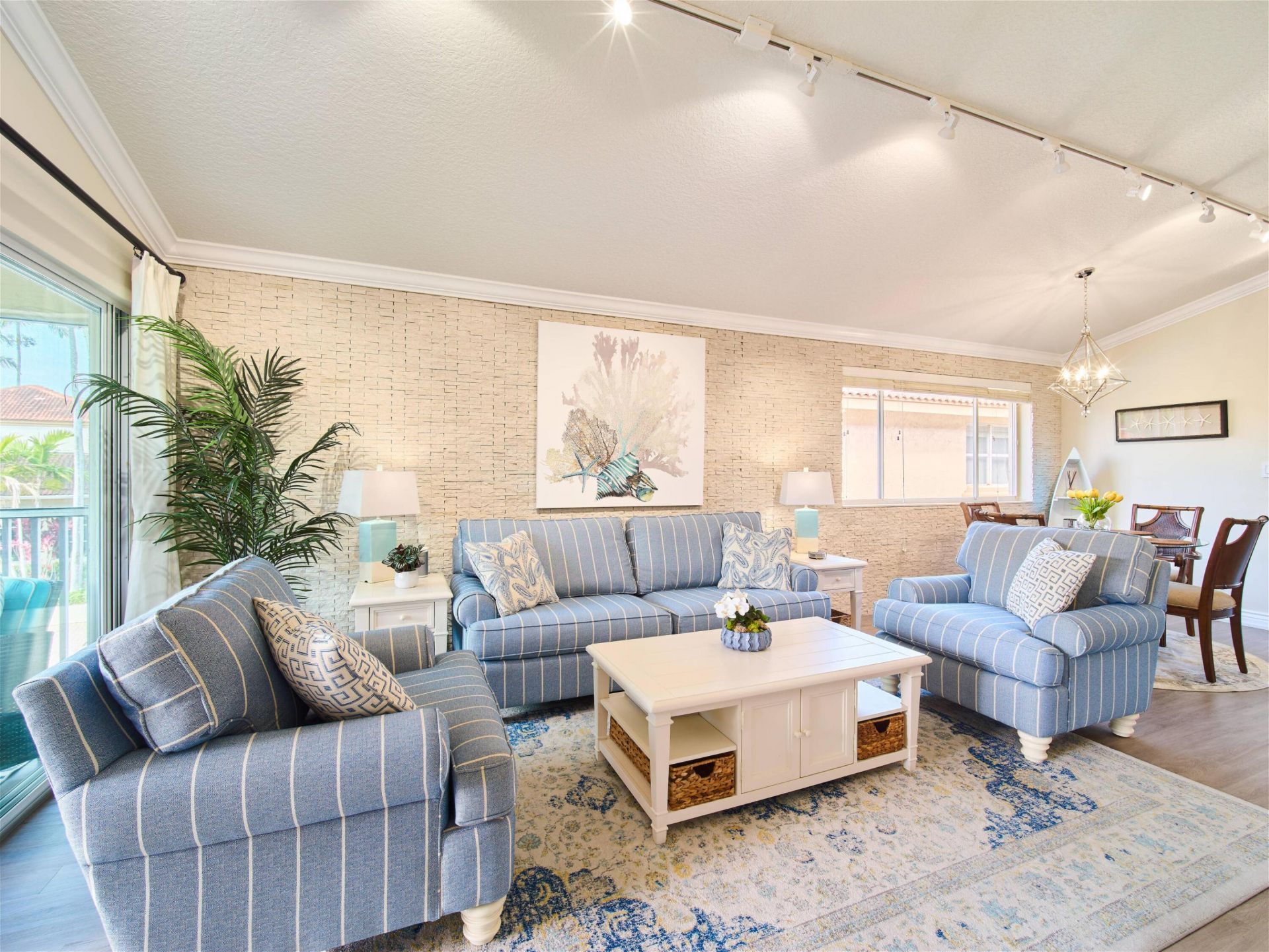 19218 Glenmoor Drive, West Palm Beach, FL 33409 Photo