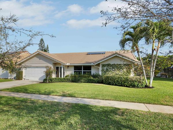 319 Sequoia Lane, Boca Raton, FL 33487