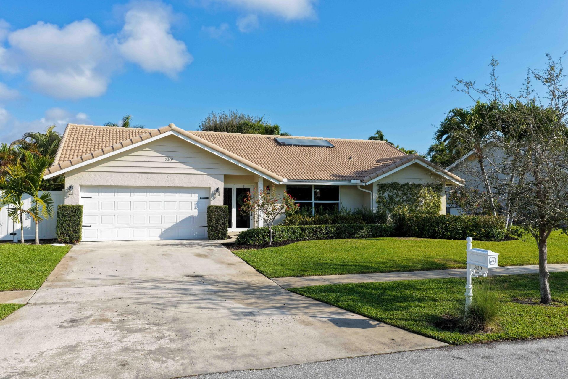 319 Sequoia Lane, Boca Raton, FL 33487 Photo