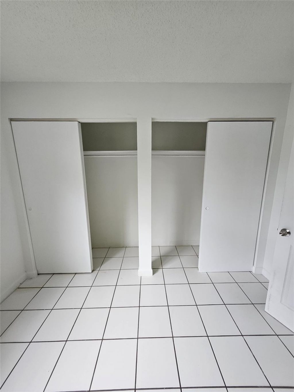 1150 NE 17th Court, Unit 3, Fort Lauderdale, FL 33305 Photo