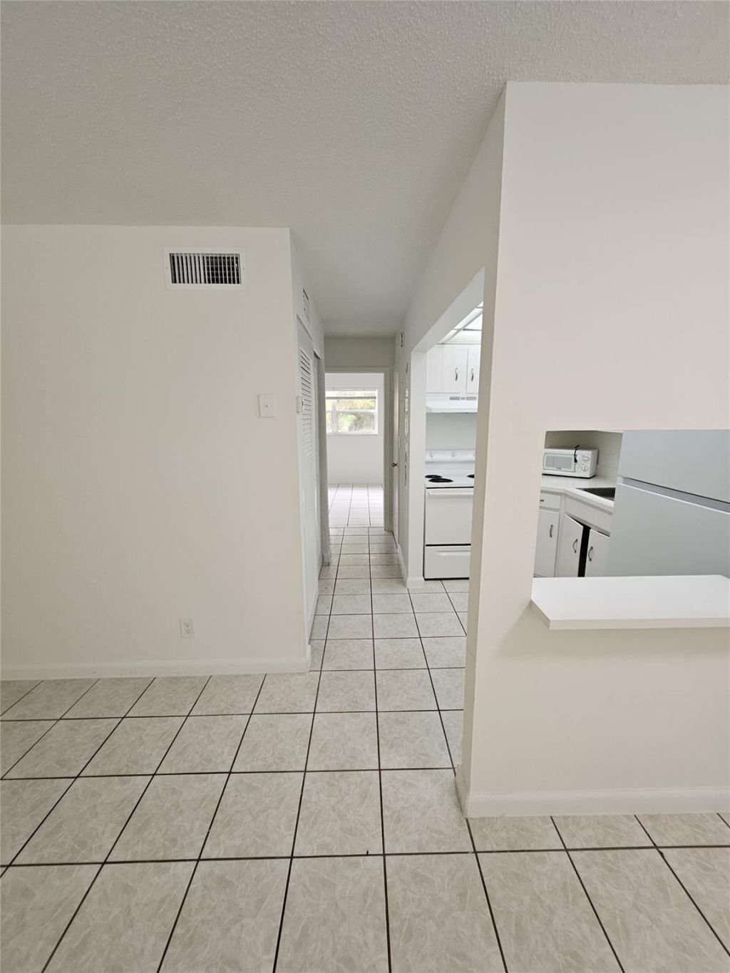 1150 NE 17th Court, Unit 3, Fort Lauderdale, FL 33305 Photo
