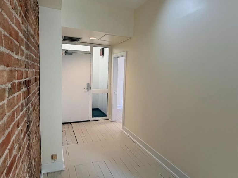 4 Sycamore Street, Unit 4, Cincinnati, OH 45202 Photo 5