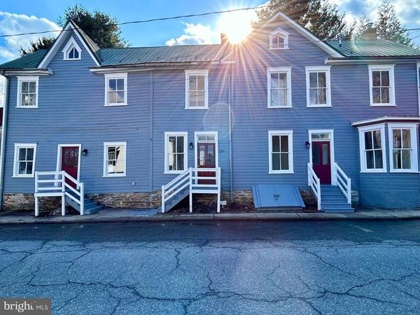 210 E MAIN STREET , BURKITTSVILLE, MD 21718