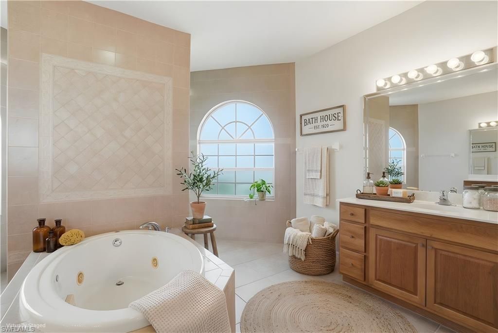 138 Pembroke St, Lehigh Acres, FL 33974 Photo