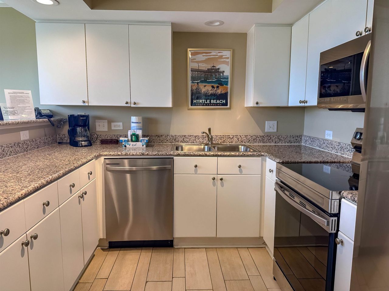 8560 Queensway Blvd.  Photo 14