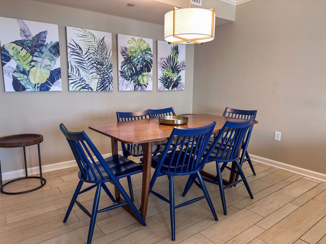 8560 Queensway Blvd.  Photo 17