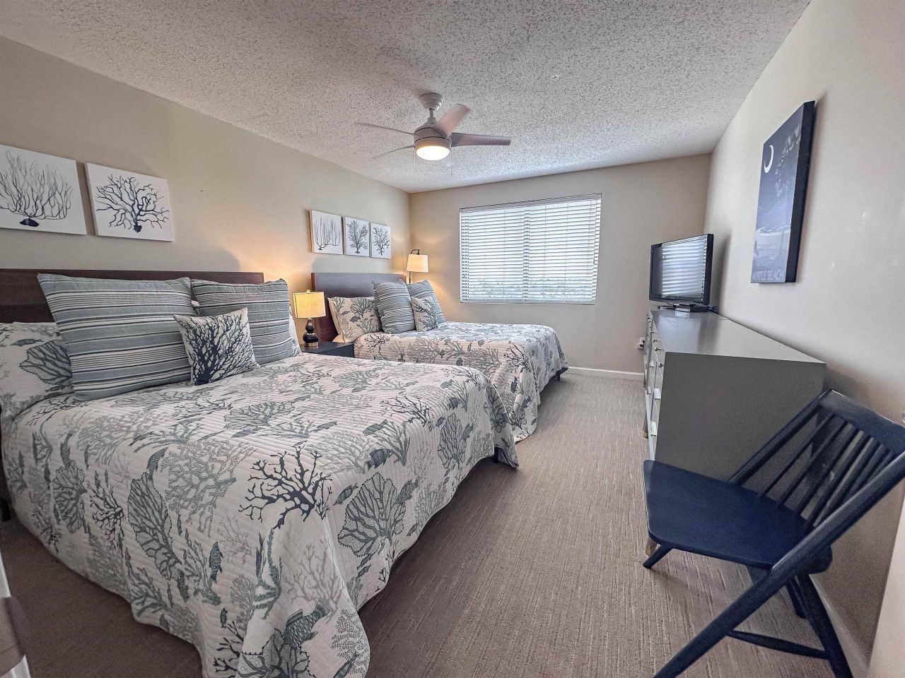 8560 Queensway Blvd.  Photo 25