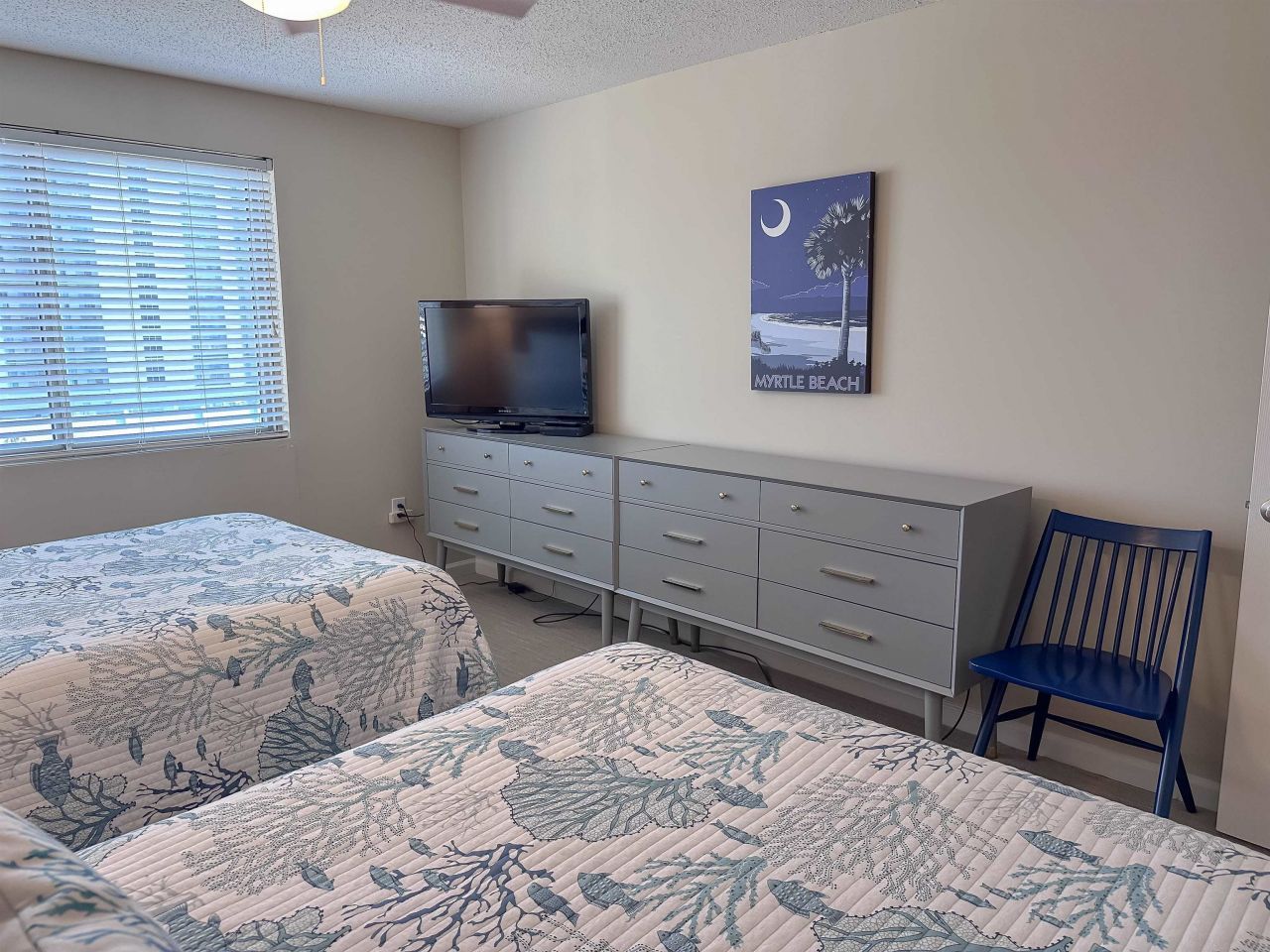 8560 Queensway Blvd.  Photo 27