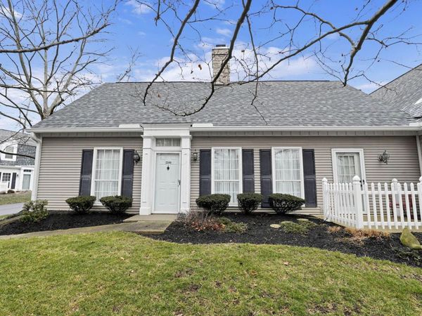 2500 Swan Drive , Grove City, OH 43123