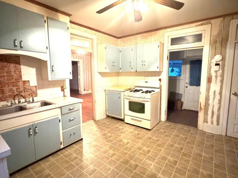 925 N Columbus Street , Lancaster, OH 43130 Photo 12