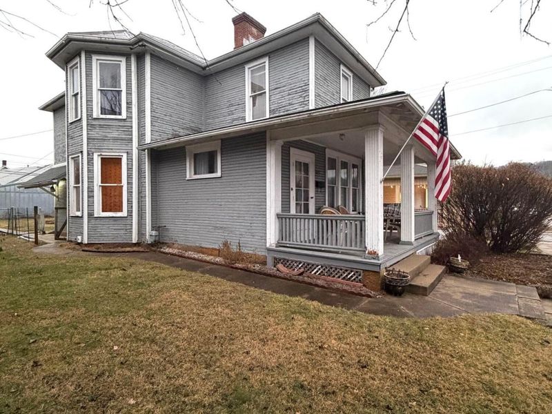 925 N Columbus Street , Lancaster, OH 43130 Photo 3