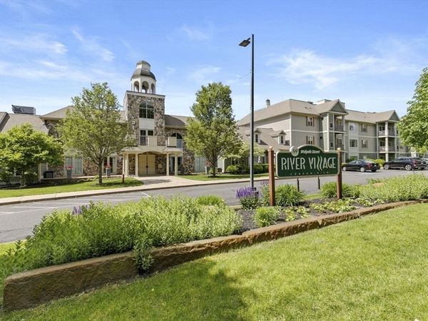 59 Walpole St, Unit 116, Canton, MA 02021