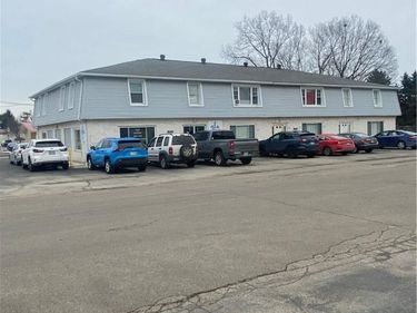 303 E Main Street, Enon Vlg, OH 45323