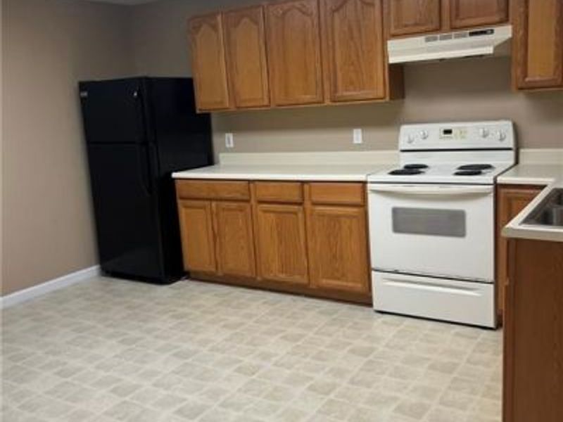 303 E Main Street, Enon Vlg, OH 45323 Photo 8