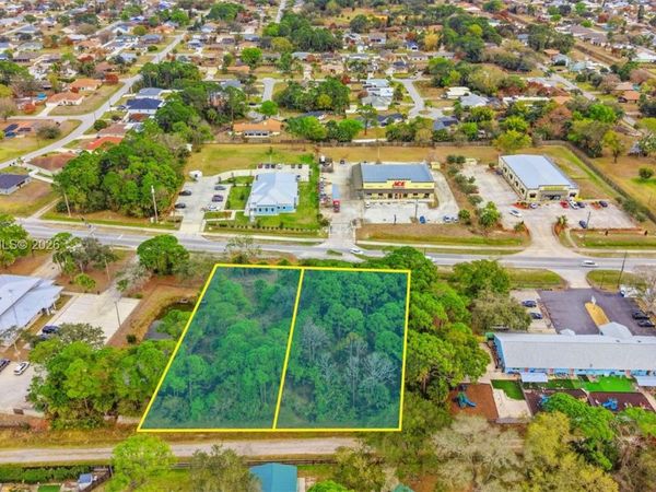 820 Jupiter Blvd NW , Palm Bay, FL 32907