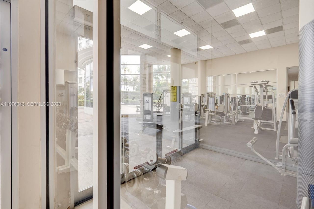 5161 Collins Ave, Unit 516, Miami Beach, FL 33140 Photo