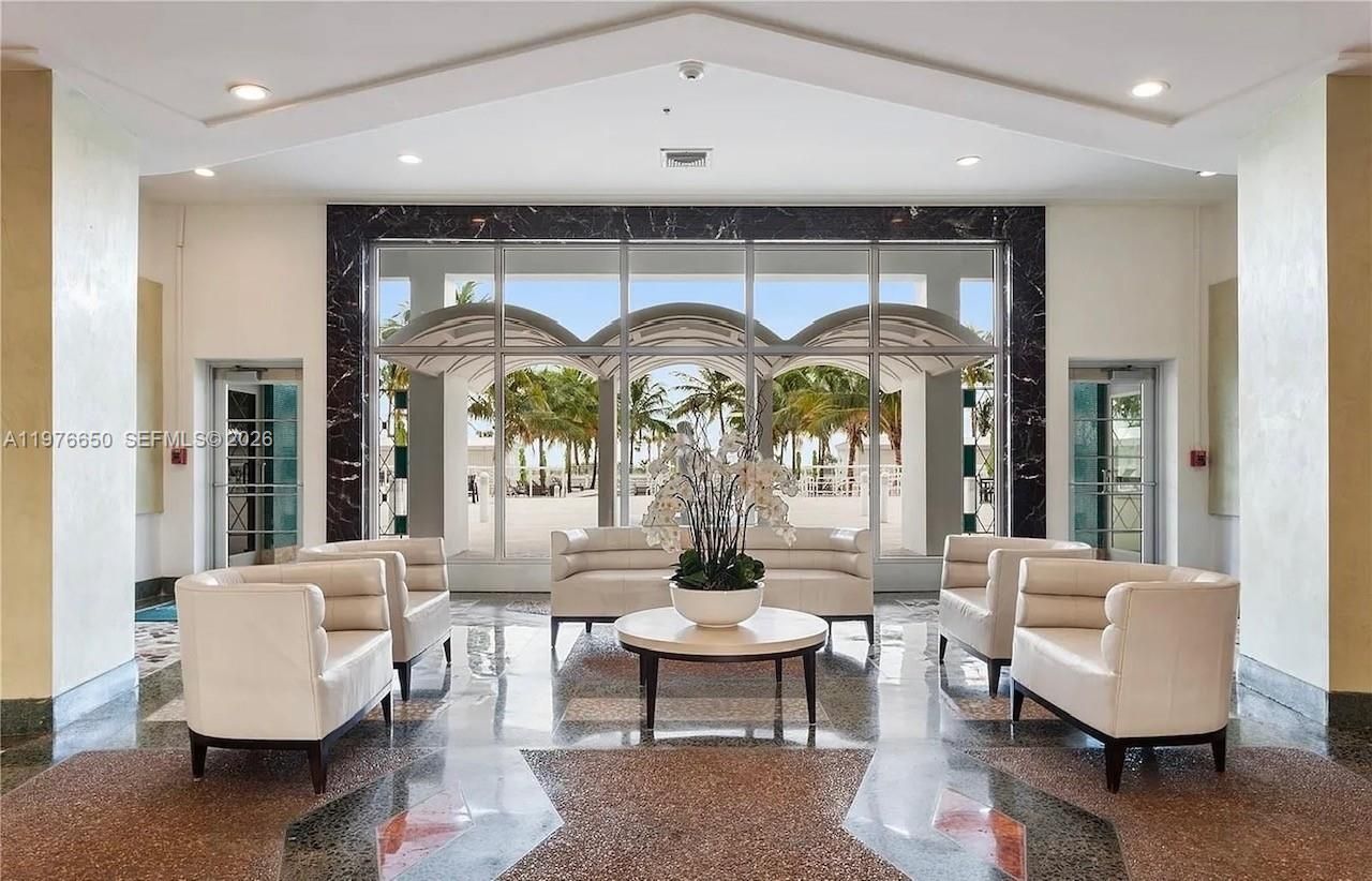 4925 Collins Ave , Unit 2H, Miami Beach, FL 33140 Photo