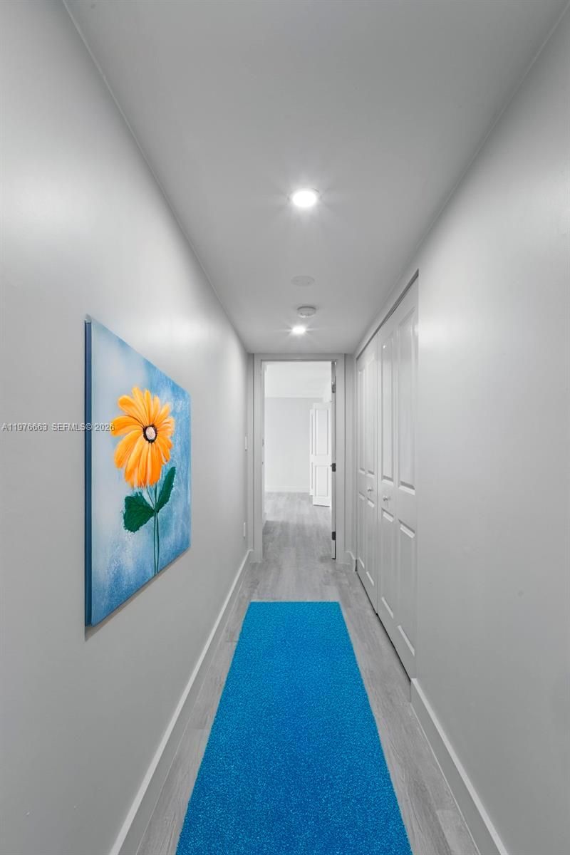 137 Golden Isles Dr , Unit 305, Hallandale Beach, FL 33009 Photo