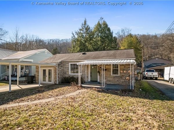 1111 S B Street, St Albans, WV 25177