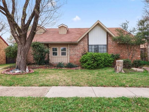 7303 Augusta Street, The Colony, TX 75056