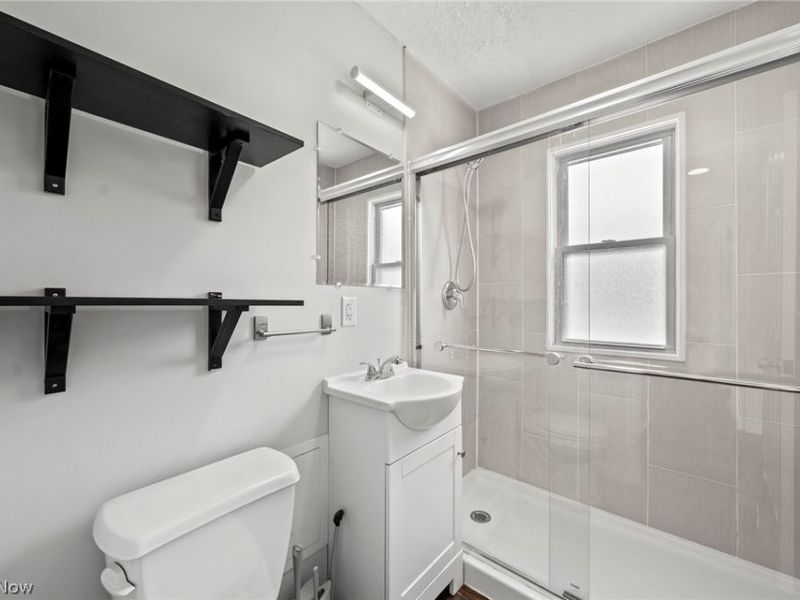 1385 Cranford Avenue, Unit 11, Lakewood, OH 44107 Photo 18