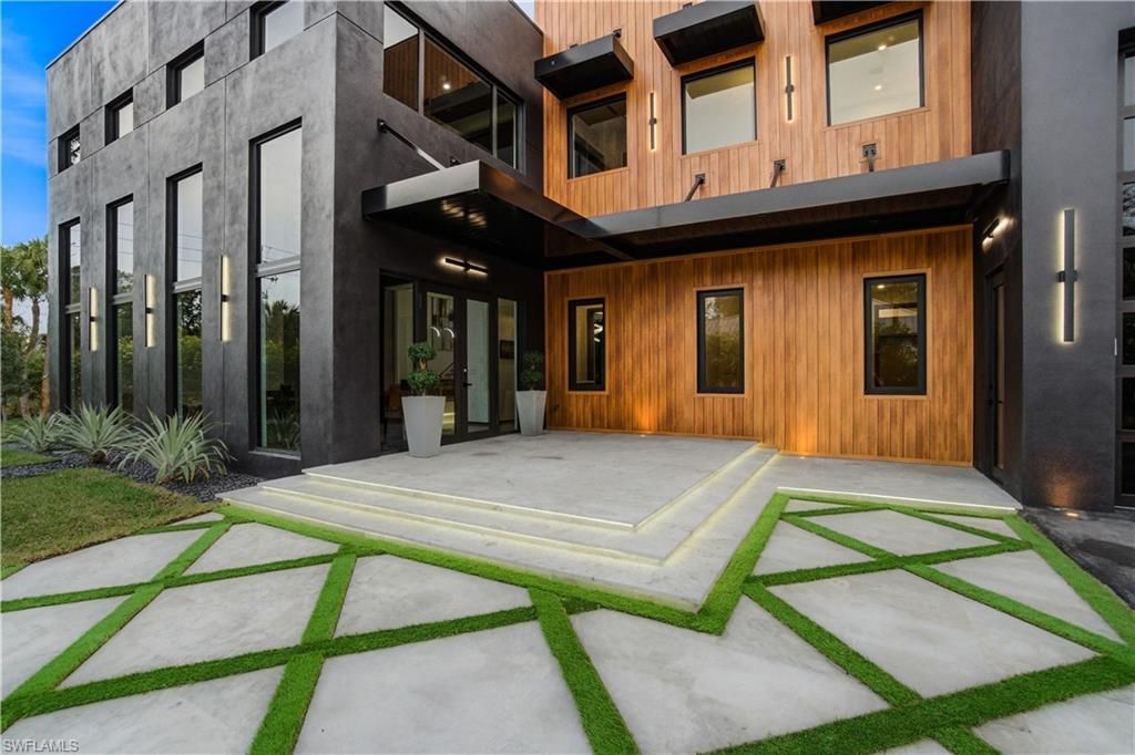 27100 Imperial Pkwy, Bonita Springs, FL 34135 Photo