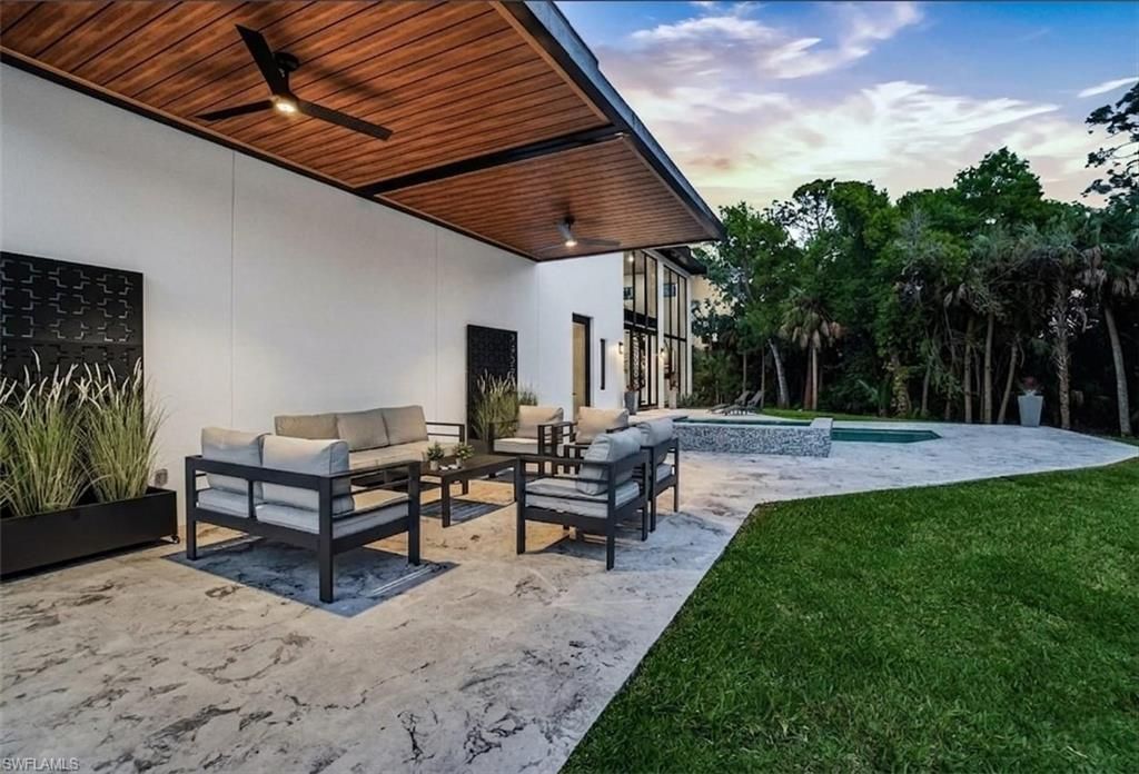 27100 Imperial Pkwy, Bonita Springs, FL 34135 Photo