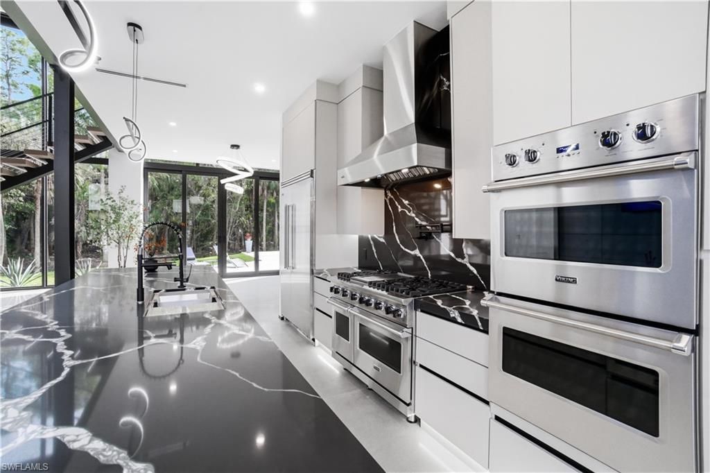 27100 Imperial Pkwy, Bonita Springs, FL 34135 Photo