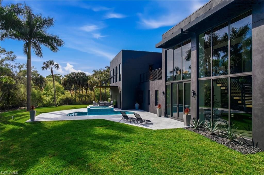 27100 Imperial Pkwy, Bonita Springs, FL 34135 Photo