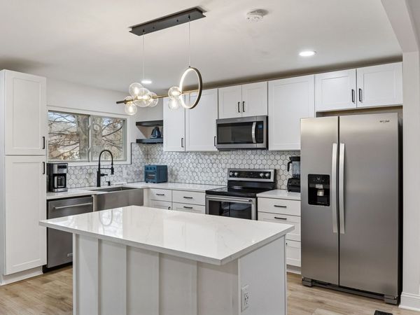 6955 Highland Park Dr, Nashville, TN 37205