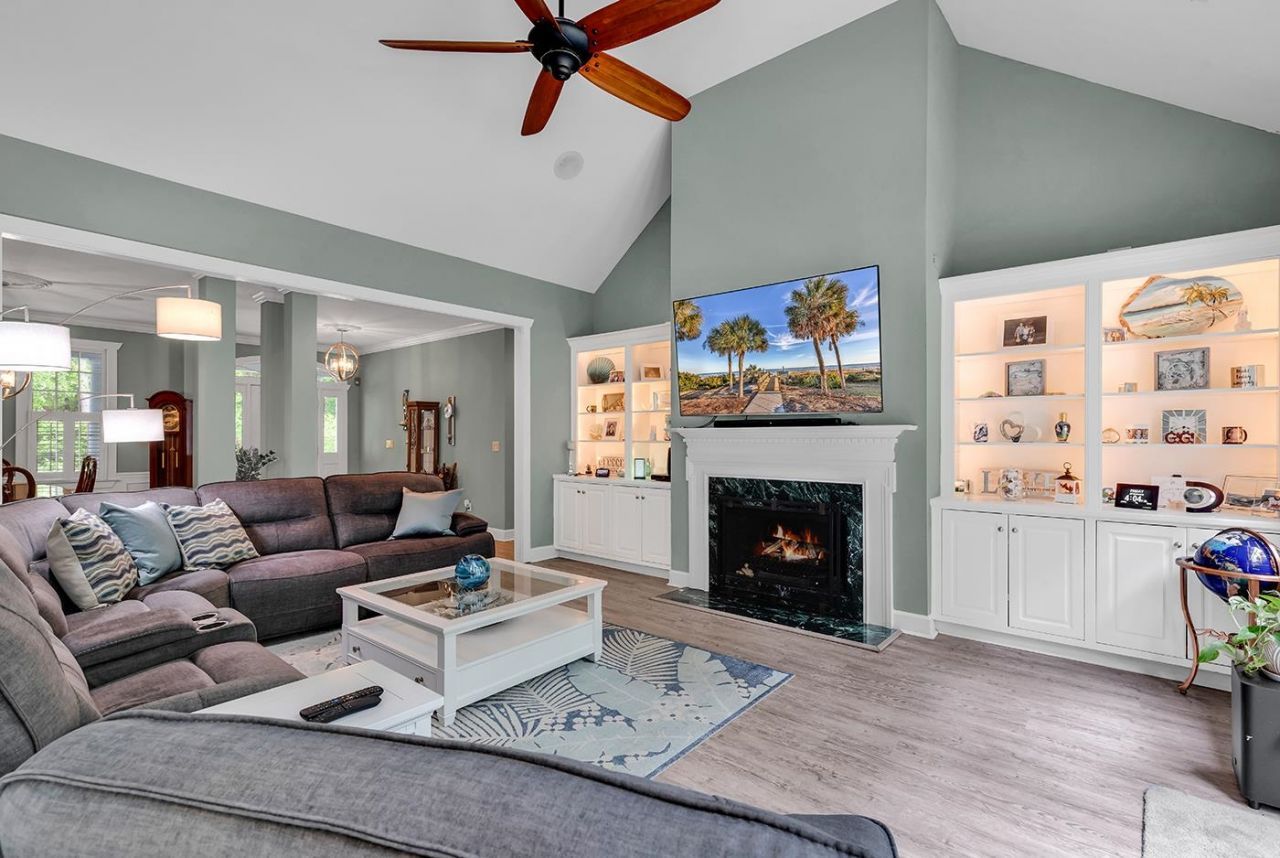 376 Congressional Dr. Photo 10