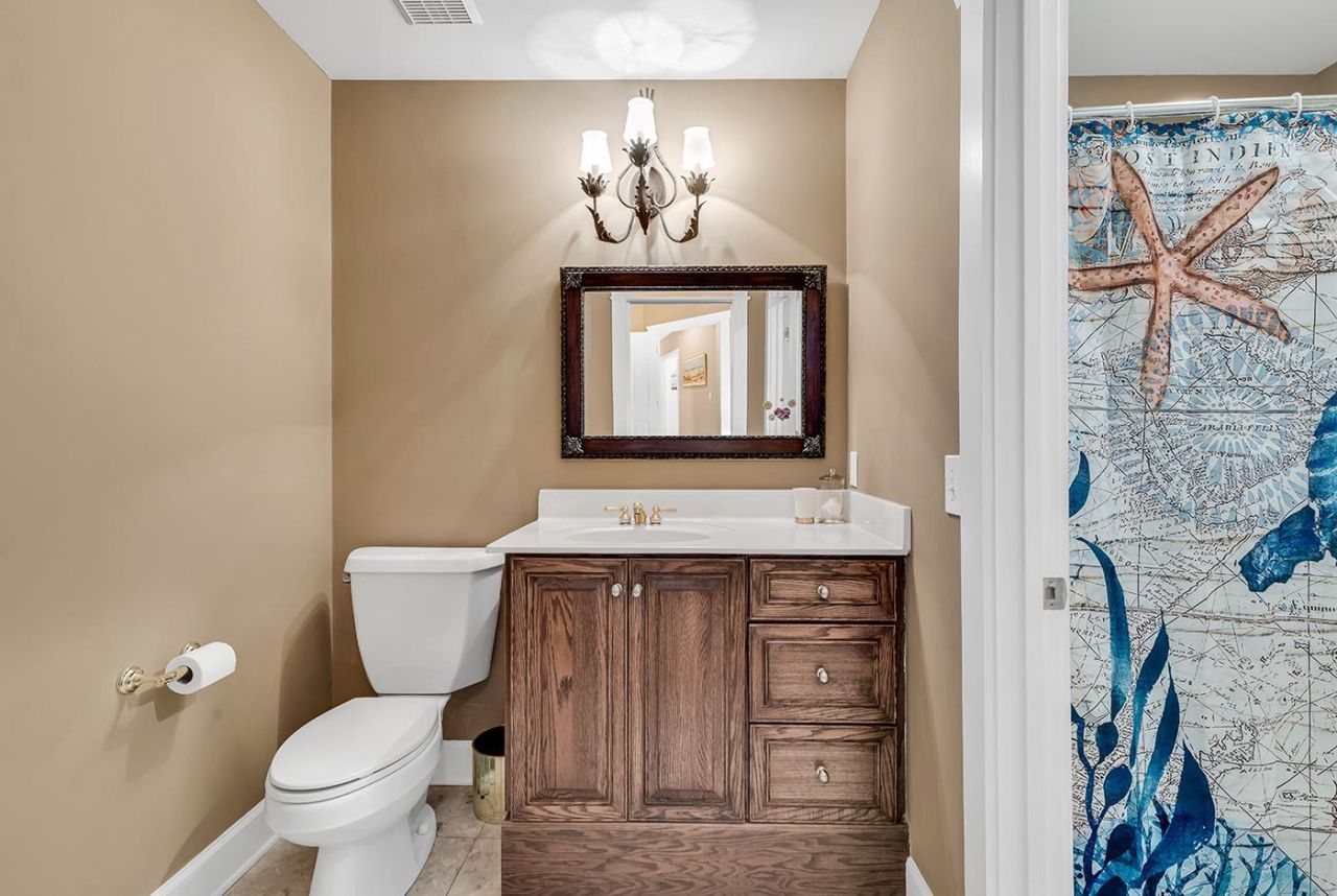 376 Congressional Dr. Photo 28