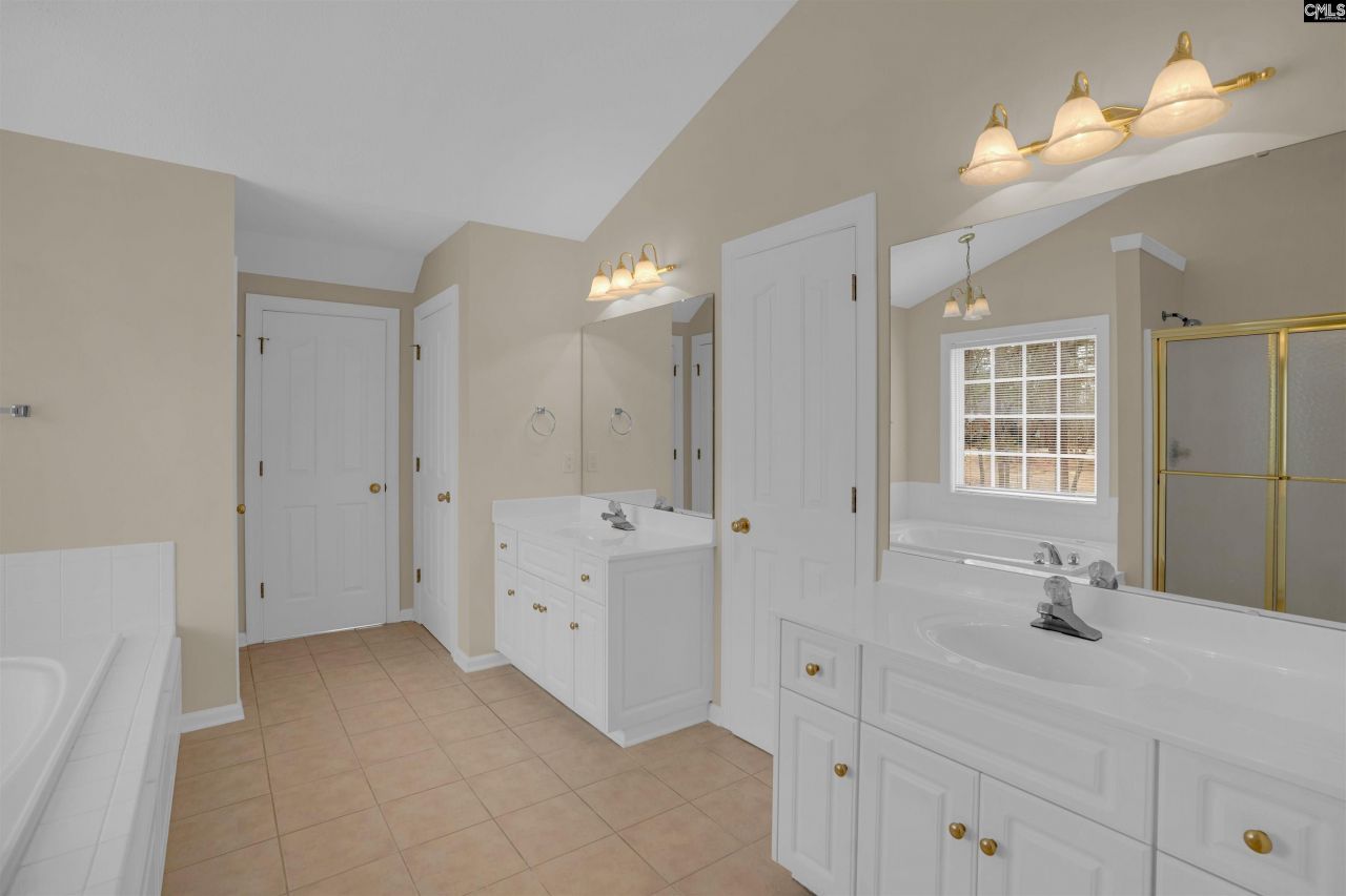 18 Blackhawk Court  Photo 29