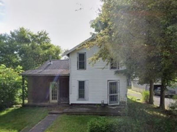 520 Washington Street , Washingtonville, OH 44490