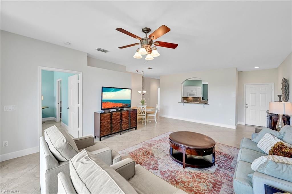 5945 Sand Wedge Ln, Unit 1003, Naples, FL 34110 Photo