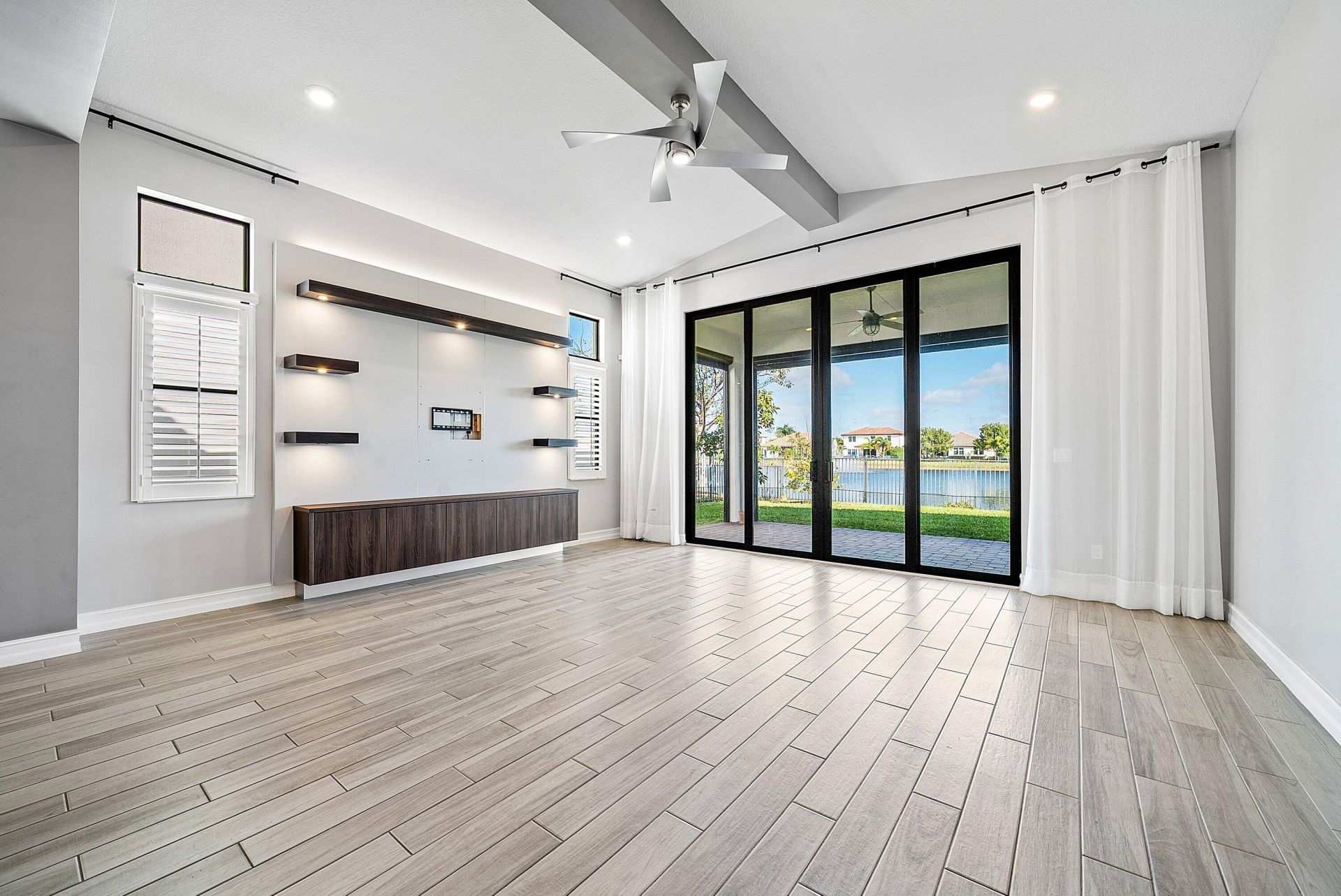 8948 Grand Prix Lane, Boynton Beach, FL 33472 Photo