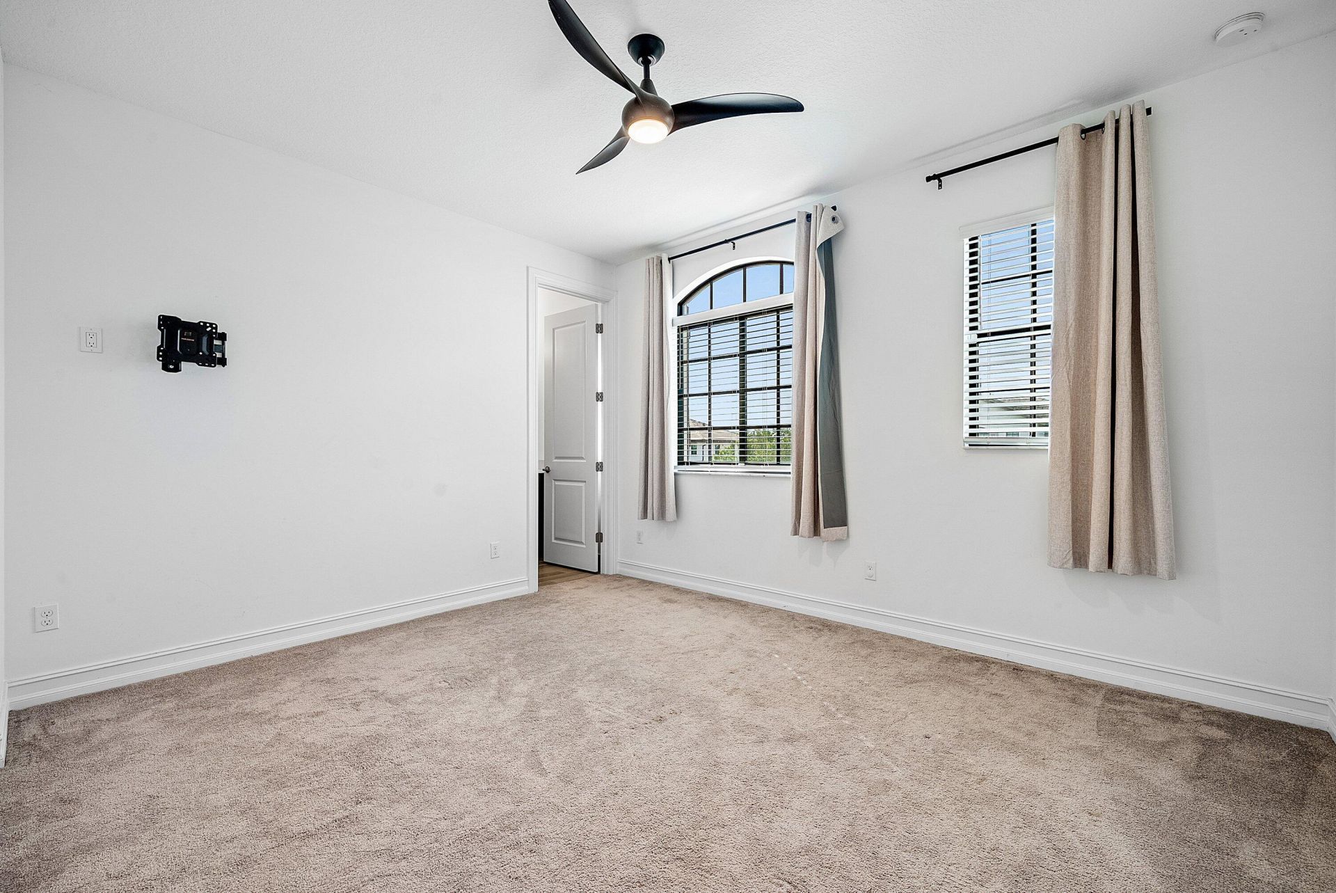 8948 Grand Prix Lane, Boynton Beach, FL 33472 Photo