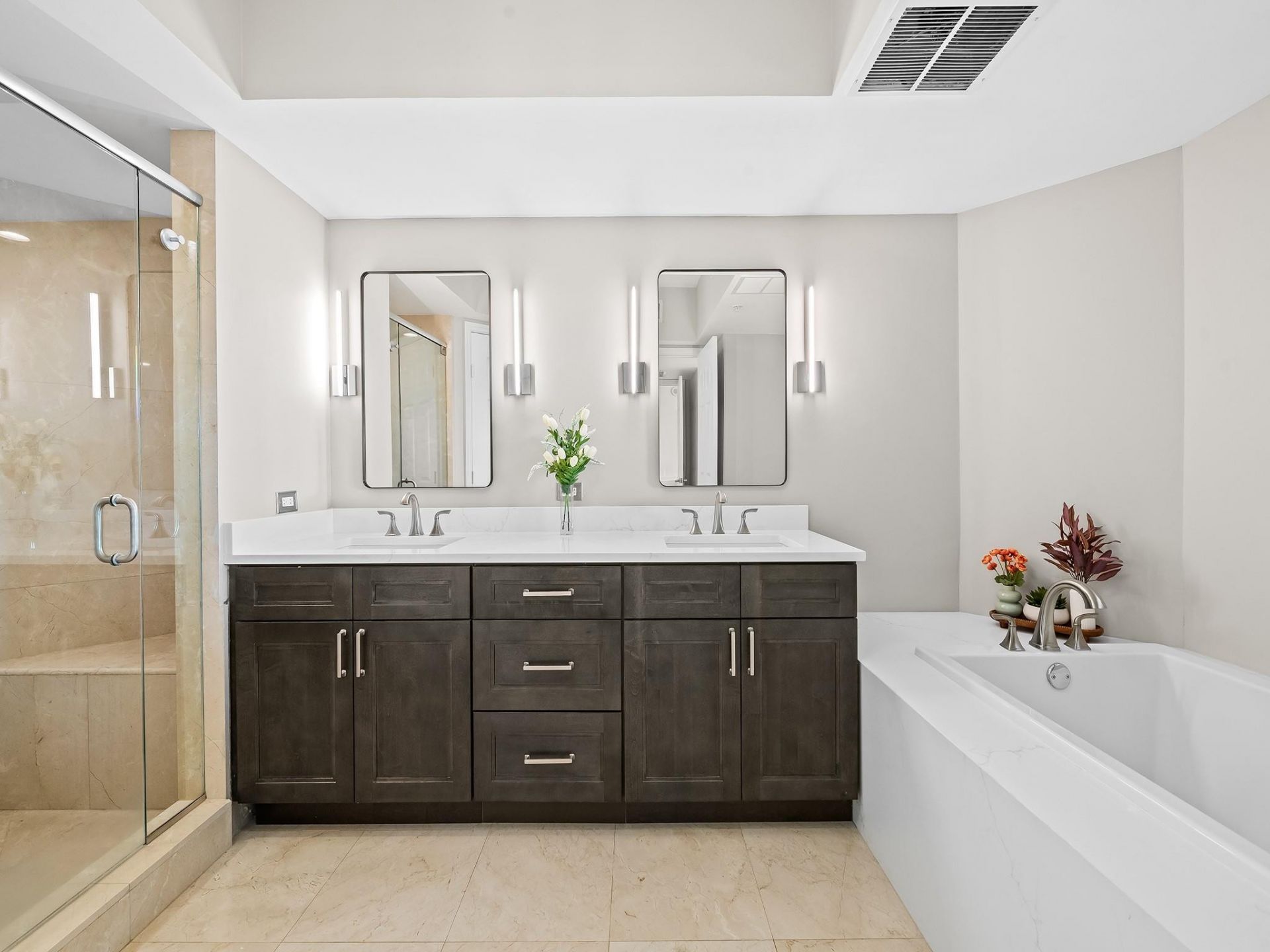 411 N New River Drive, Unit 3402, Fort Lauderdale, FL 33301 Photo