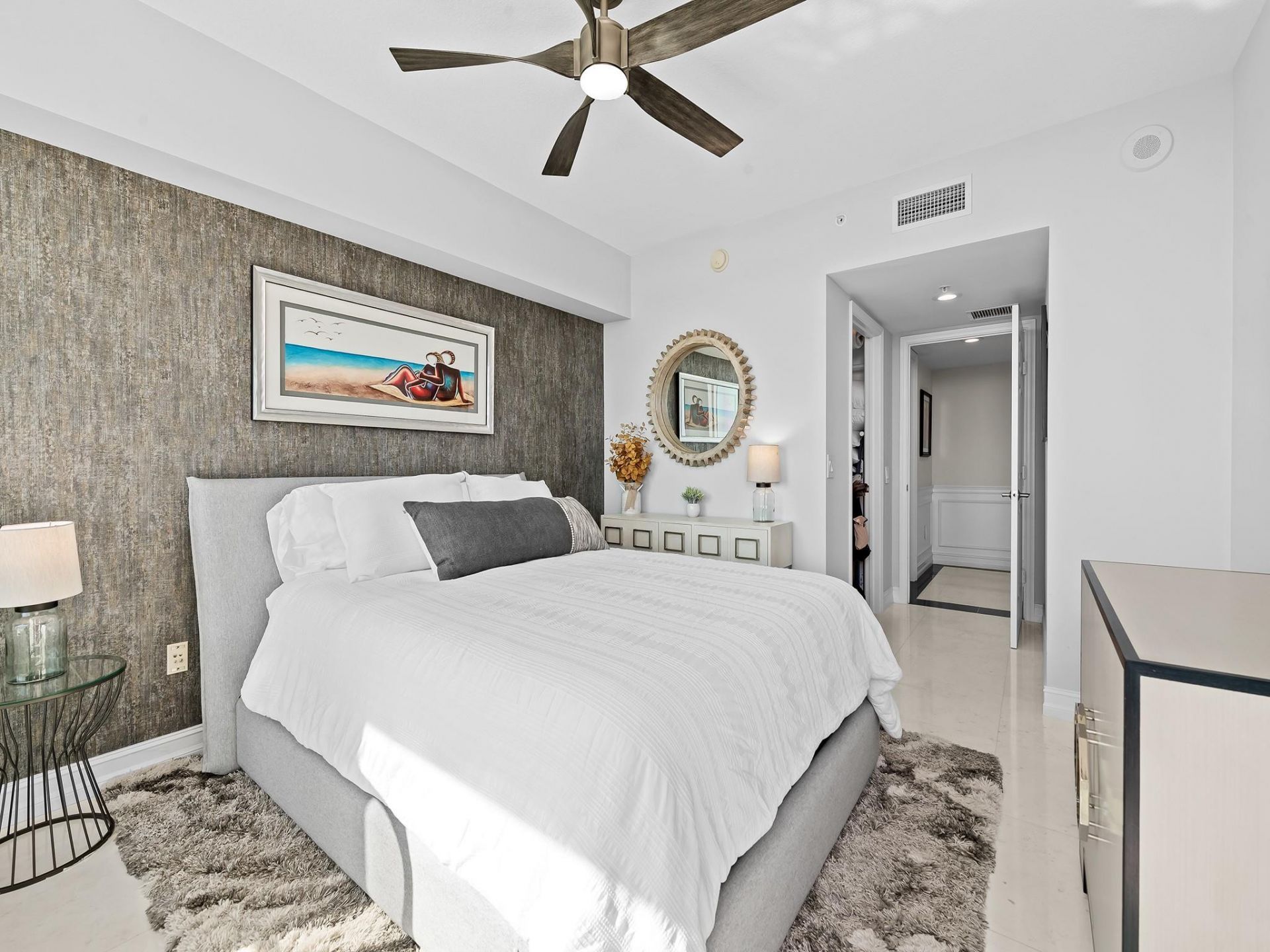 411 N New River Drive, Unit 3402, Fort Lauderdale, FL 33301 Photo