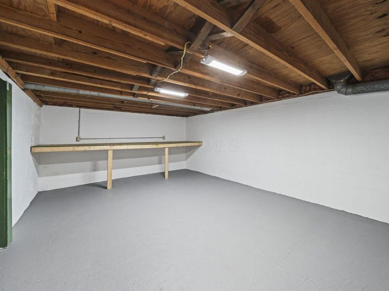 2196 Ferris Road, Columbus, OH 43224 Photo 20