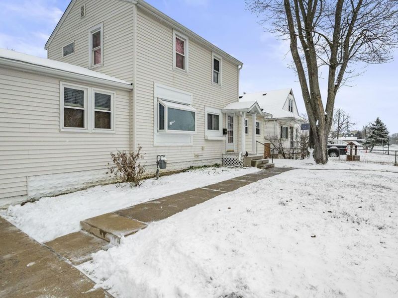 2196 Ferris Road, Columbus, OH 43224 Photo 3