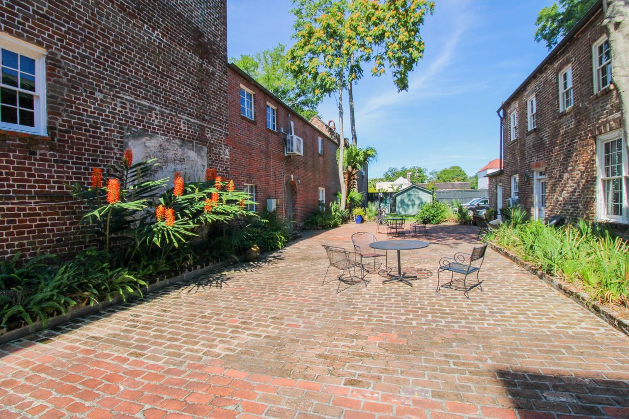 23 Archdale Street Photo 11