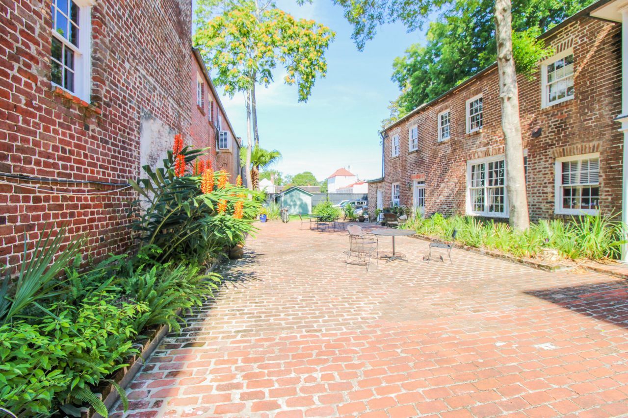 23 Archdale Street Photo 12