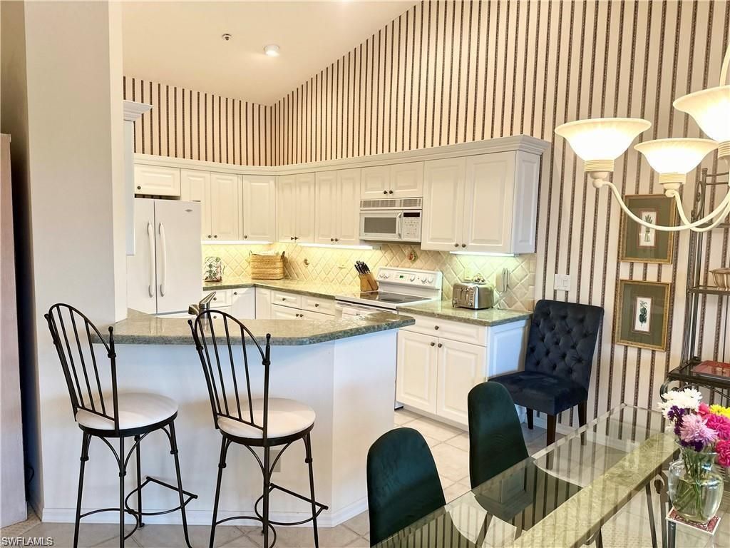 27080 Lake Harbor Ct, Unit 202, Bonita Springs, FL 34134 Photo