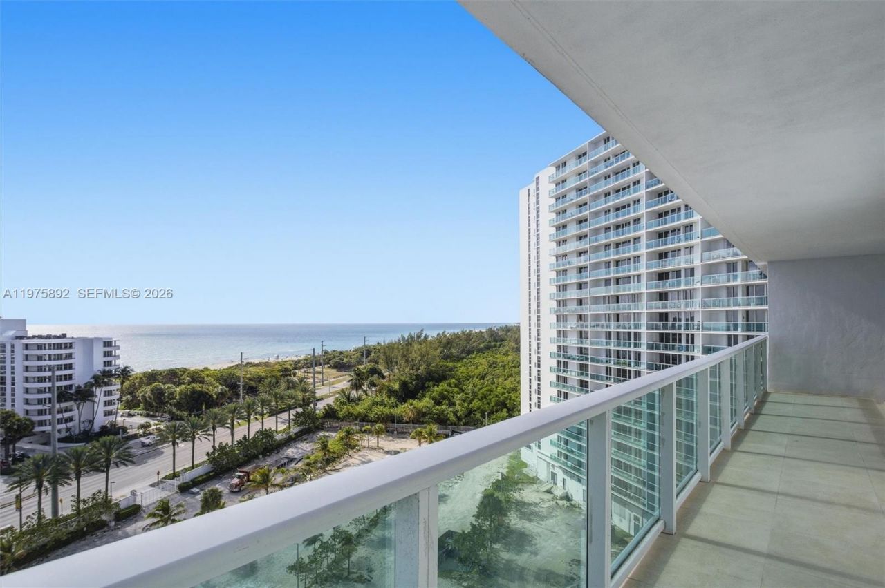 100 Bayview Dr, Unit 1106, Sunny Isles Beach, FL 33160 Photo