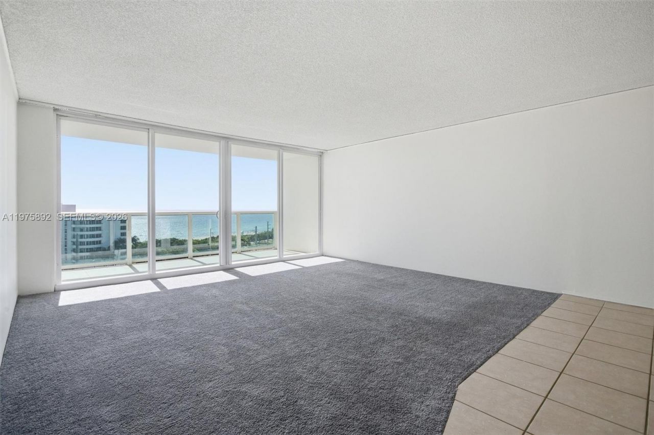 100 Bayview Dr, Unit 1106, Sunny Isles Beach, FL 33160 Photo