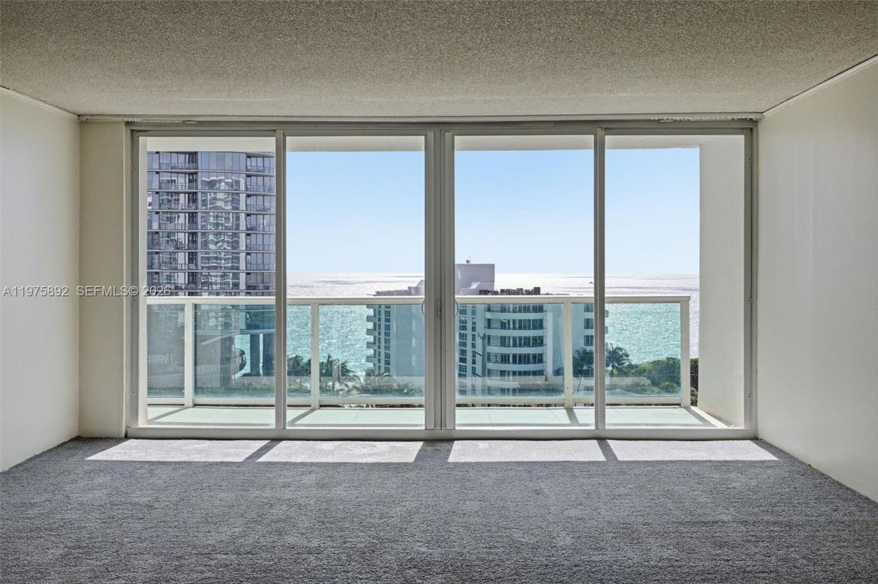 100 Bayview Dr , Unit 1106, Sunny Isles Beach, FL 33160 Photo