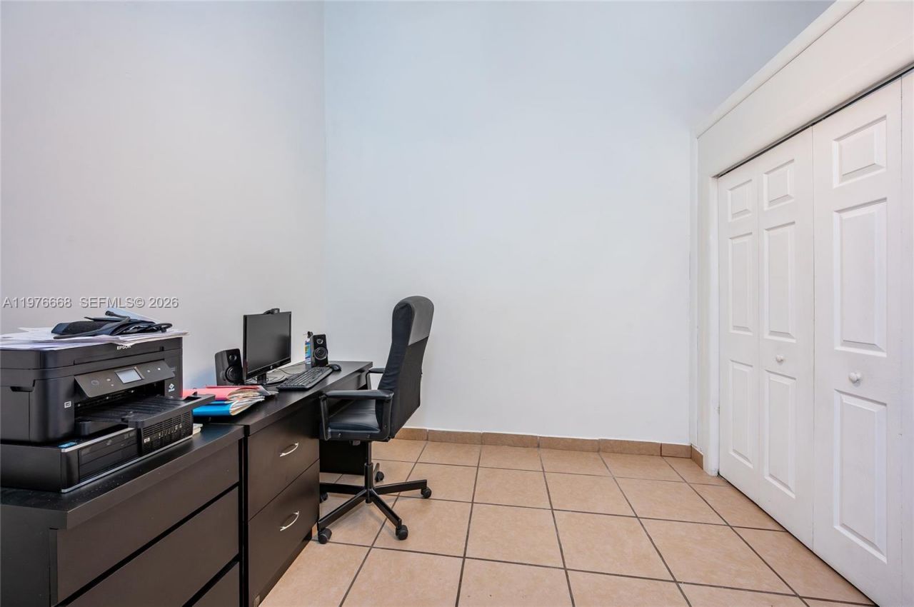 1212 NE 32nd Ter , Homestead, FL 33033 Photo