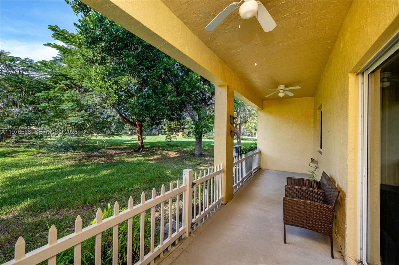 1212 NE 32nd Ter , Homestead, FL 33033 Photo