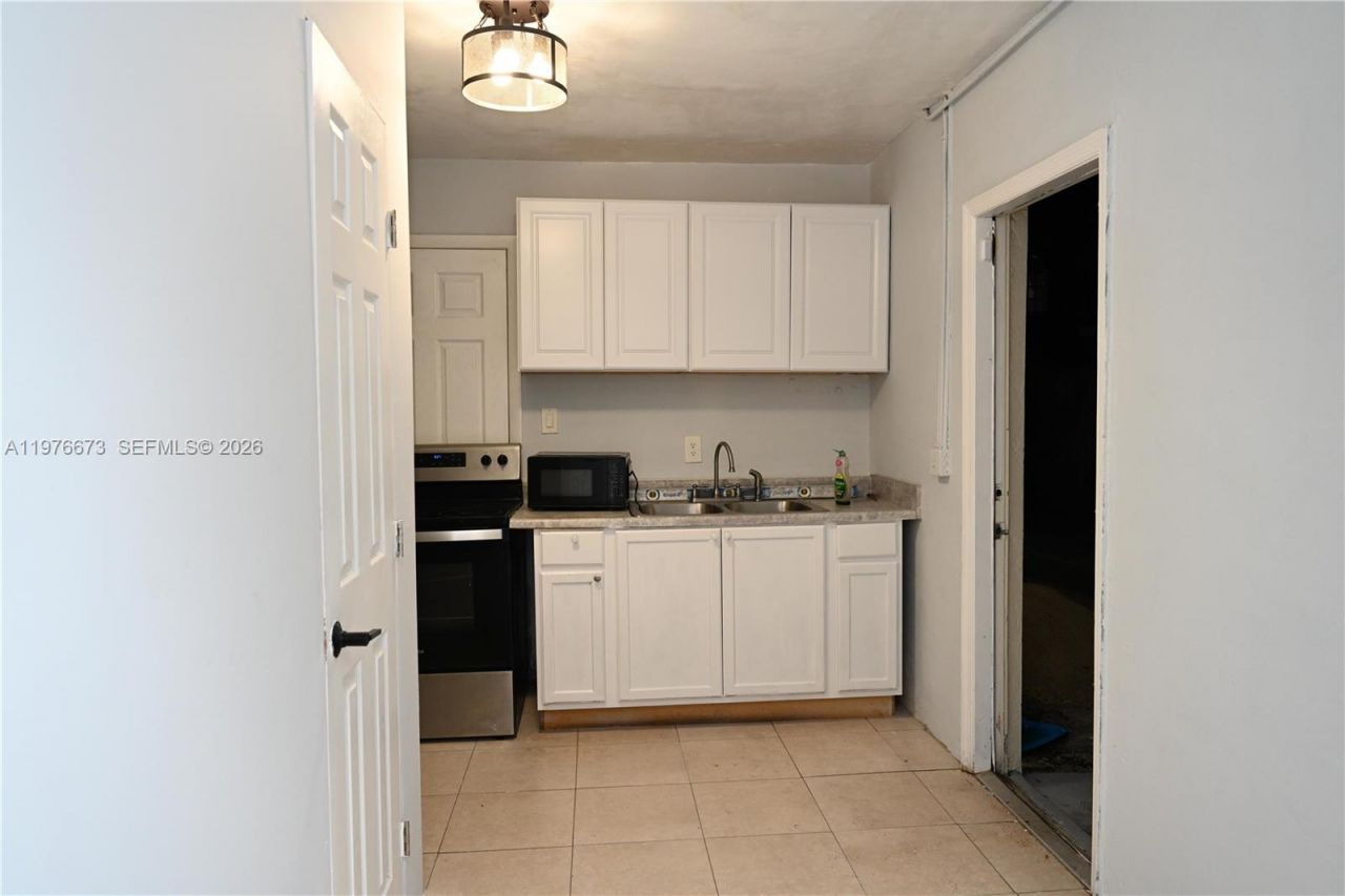 5941 NW 14th Ct , Sunrise, FL 33313 Photo